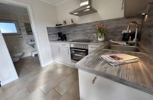 Kaegsdorf Apartment | Holiday Apartment 'Meerblick' with Private Terrace, Garden & Wi-Fi