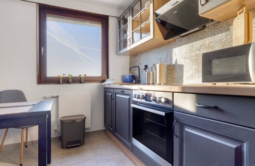 Nordkirchen Apartment | Holiday Apartment 'Nordkirchen' with Shared Terrace, Garden & Wi-Fi