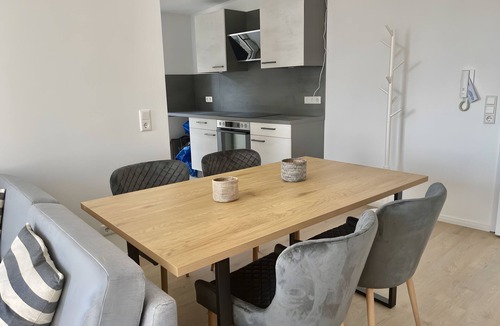 Altefaehr Apartment | Holiday Apartment 'Panoramablick' with Sea View, Balcony and Wi-Fi