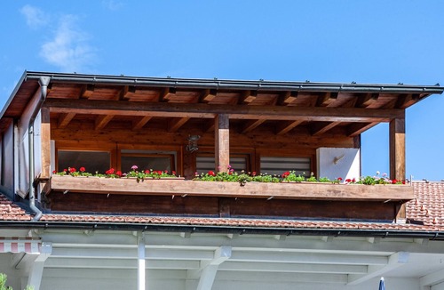Fuessen Apartment | Holiday Apartment "Paulas Koenigscard" with Mountain View, Balcony and Wi-Fi