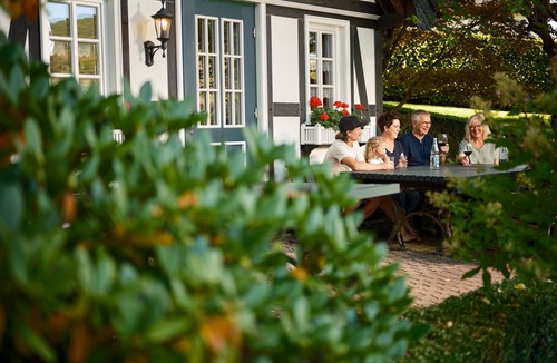 Niederhelden Apartment | Holiday Apartment 'Type B' with Wi-Fi