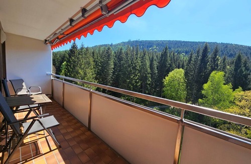 Obertal Apartment | Holiday apartment “Vogelnest” with Black Forest view in Baiersbronn
