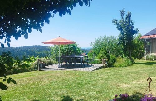 Grainet Apartment | Holiday flat ‘Grabmeier - Number 2’ with mountain view, balcony and Wi-Fi