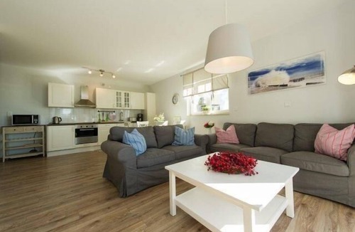 Gohren Apartment | Holiday flat "Ostseeblick 5"