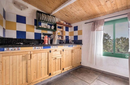 Teno Alto House | Holiday Home Casa Rural Teno Alto with Mountain View & Garden