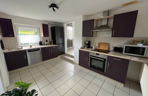 Haseluenne House | Holiday Home 'Almir' with Private Terrace, Private Garden and Wi-Fi