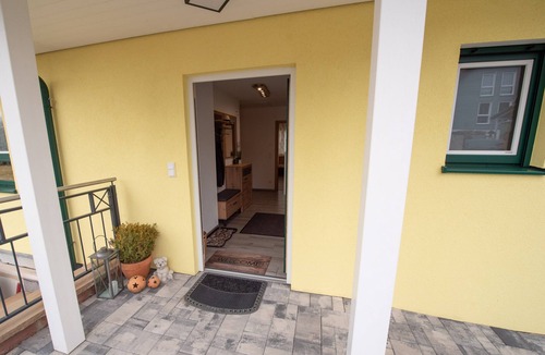 Kniebis House | Holiday Home 'Bergstern' with Private Terrace and Wellness Area