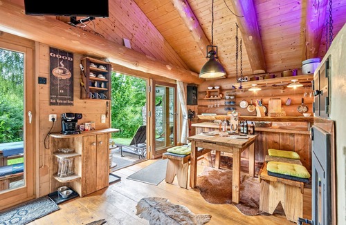 Sankt Englmar House | Holiday Home 'Blockhütte' with Wi-Fi