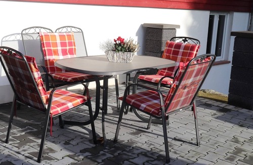 Seelbach House | Holiday Home Braun - 'Grassertblick' with Private Terrace and Wi-Fi, Near Europapark