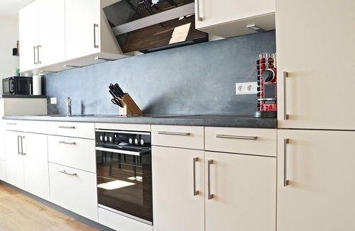 Neuenburg am Rhein House | Holiday Home 'Hq16 - Modern' with Private Terrace, Balcony and Wi-Fi