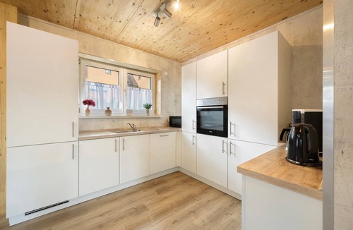 Dietersweiler House | Holiday Home for up to 6 Guests with Pool and Sauna