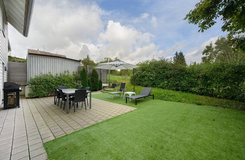 Dietersweiler House | Holiday Home for up to 6 Guests with Pool and Sauna
