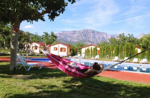 La Puebla de Roda House | Holiday Home Gemütlicher Ferienbungalow Isabena by Interhome