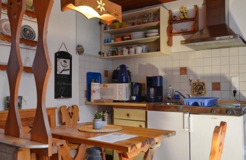 Pfaffendorf House | Holiday home ""Haus am Stein"" with own terrace