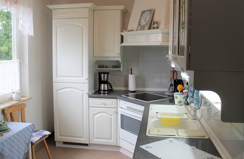 Dorf Gutow House | Holiday home in Dorf Gutow with garden