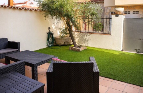 Padiernos House | Holiday Home 'Marfil' with Private Terrace