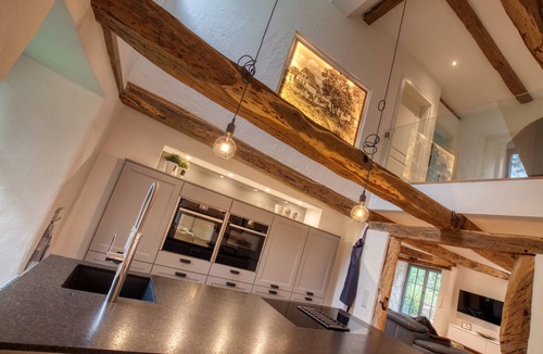 Brilon House | Holiday Home 'Michels Mühle - Wieder Land Sehen' with Private Terrace, Private Garden and Wi-Fi