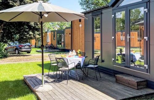 Riedenburg House | Holiday Home Tiny Haus Altmühlpanorama by Interhome