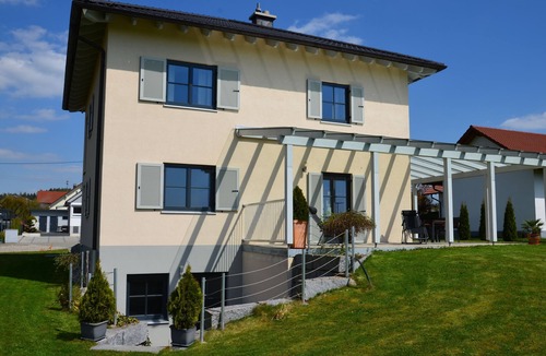 Kammeltal Apartment | Holiday home to the tulip, Fantastically beautiful apartment in Bavarian Swabia