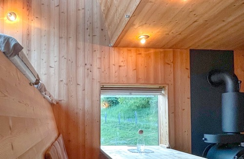 Lienz House | Holiday Home 'Ufogel' with Mountain View, Wi-Fi and Air Conditioning
