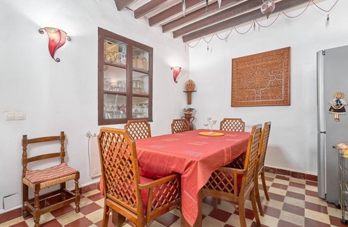 Comares House | Holiday Home Villa Carlitos with Mountain View, Balcony, Terrace