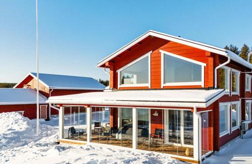 Sonka House | Holiday Home Villa lehtoniemi by Interhome