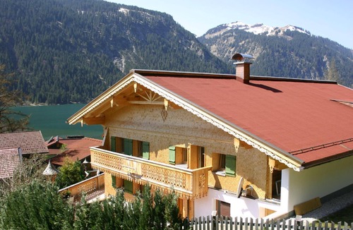 Haller House | Holiday house Haller for 1 - 14 persons with 5 bedrooms - Holiday house
