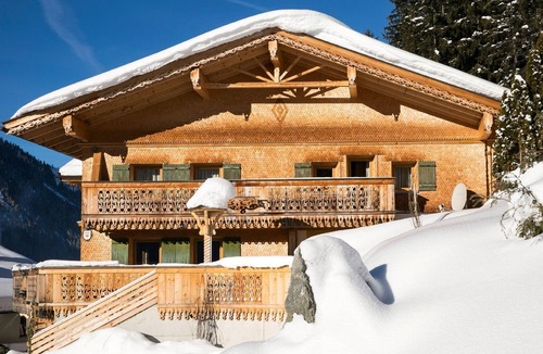 Haller House | Holiday house Haller for 1 - 14 persons with 5 bedrooms - Holiday house