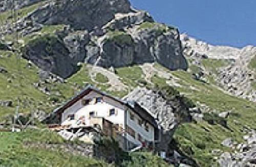 Imst House | Holiday house Imst for 1 - 10 persons with 5 bedrooms - Holiday house