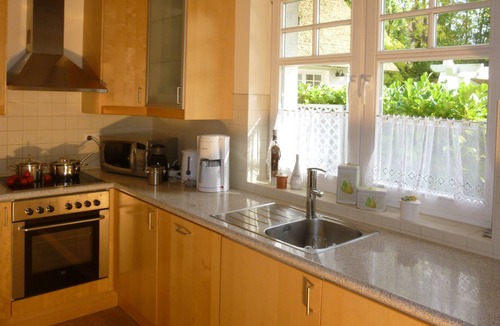 Klein Bollhagen House | Holiday house "Seestern" 2 bedrooms, with garden, fireplace, sauna, near the beach, 2 bicycles