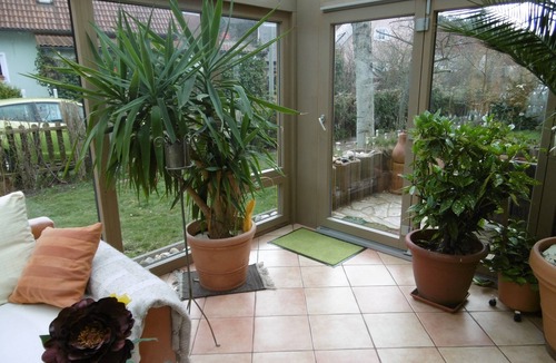 Pyrbaum House | Holiday house with pool hall/sauna, family u. tierfreundl. 10 pers., Winter Garden