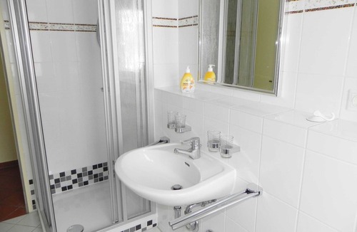 Seebad Ahlbeck Apartment | Holiday Island beach 1. 2:15 - 2:15 Apartment 1. "island beach"