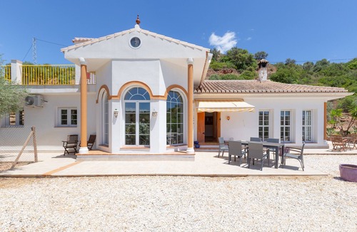 Almogia Villa | Holiday Villa 'Villa Meretseger' with Mountain View, Pool, Terraces & Wi-Fi