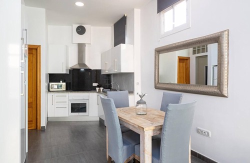 La Merced Apartment | Holidays2Malaga Dos Aceras