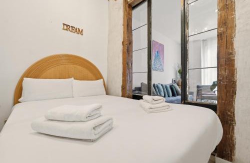 Barrio de La Latina Apartment | Home Boutique