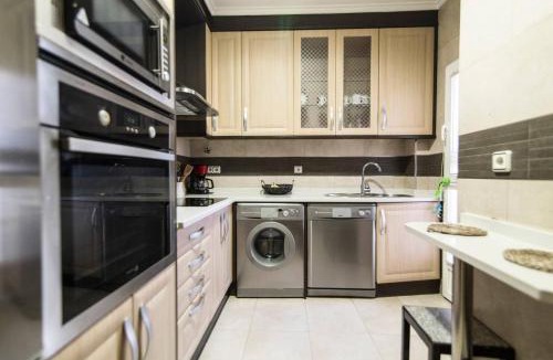 La Latina Apartment | Home & Private Terrace WIFI + AIRCON
