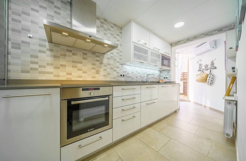 Pineda de Mar Apartment | HomeHolidaysRentals Liberty - Costa Barcelona