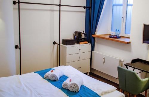 Obergiesing Apartment | HOMELY STAY Studio 2 - Modern Self-Check-In room in Munich - 15 min from Oktoberfest