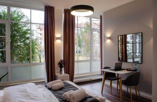 Sendlinger Feld Apartment | HOMELY STAY Studio 7 - Elegant Self-Check-In Studio for Urban Travelers - 15 min from Oktoberfest