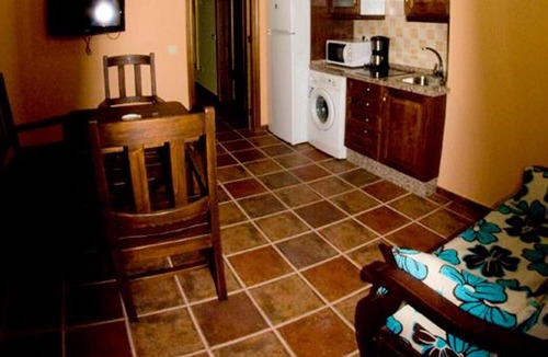 Alcantara House | Homerez - Nice house for 4 ppl. at Alcántara