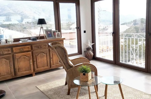 Callosa d' En Sarria Villa | Homerez - Villa in Callosa d'En Sarrià