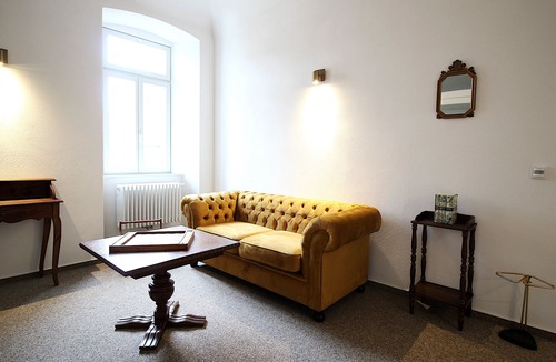 Rottenbauer Apartment | Homie stay am Schloss 2 - Sleeping Beauty