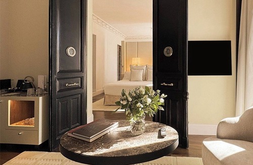 Recoletos Hotel | Hospes Puerta de Alcalá, a Member of Design Hotels