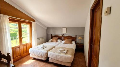 Salduero House | Hostal Bil