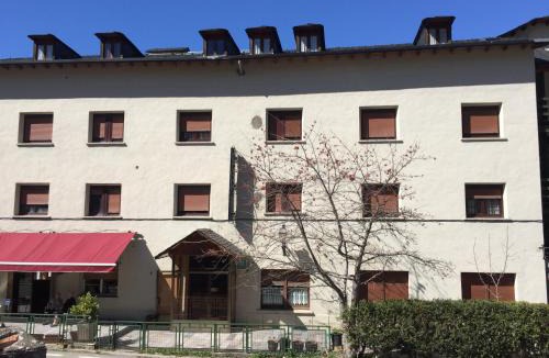 Boi House | Hostal Fondevila