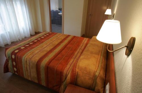 Rollo House | Hostal Hispanico II