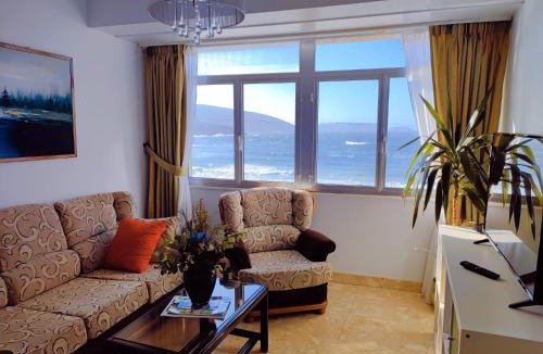 Malpica de Bergantinos House | Hostal J.B