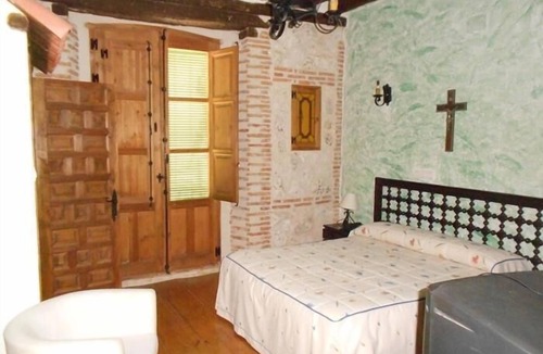 Olmedo Hostel | Hostal La Mesnadita