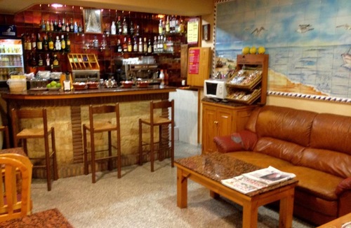 Fuengirola Hostel | Hostal Los Corchos