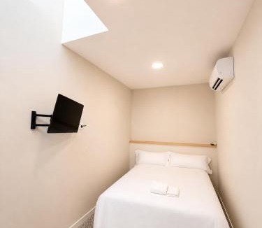 Majadahonda House | Hostal Majadahonda
